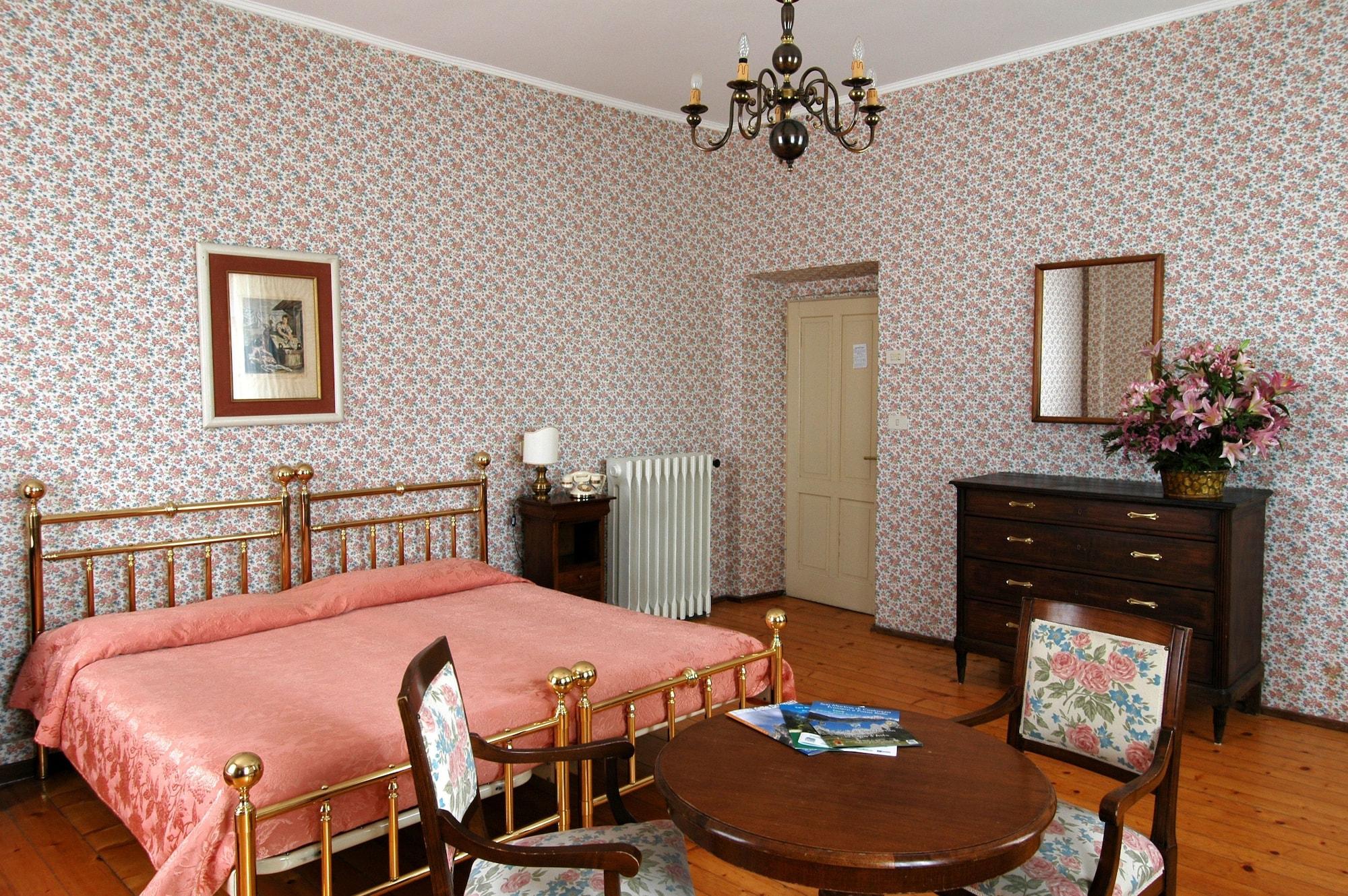 Th San Martino - Majestic Dolomiti Hotel ซานมาร์ตีโนดีกัสตรอสซา ภายนอก รูปภาพ