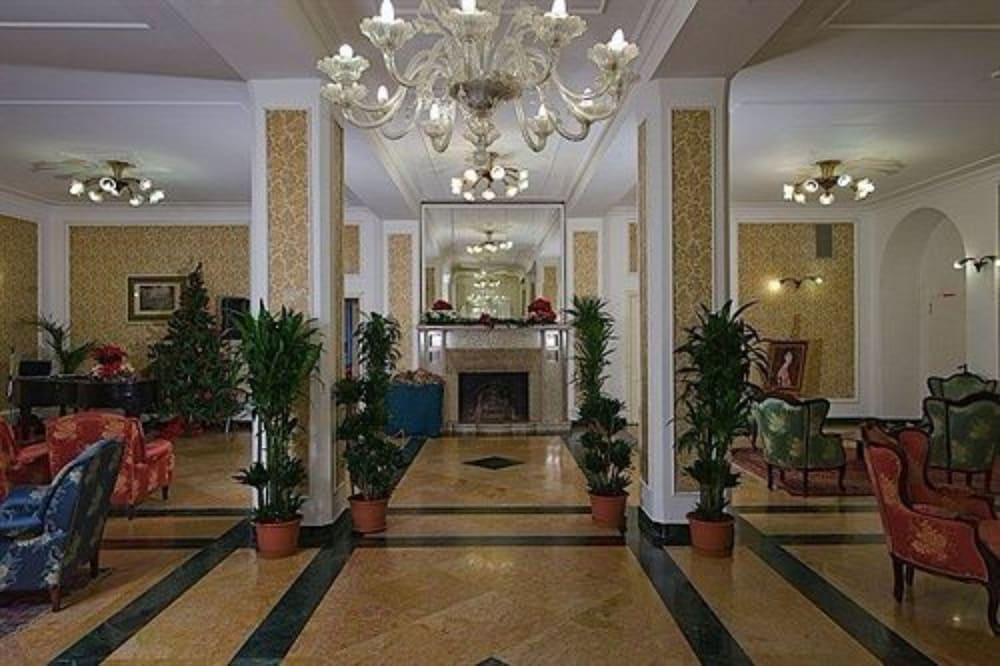 Th San Martino - Majestic Dolomiti Hotel ซานมาร์ตีโนดีกัสตรอสซา ภายนอก รูปภาพ