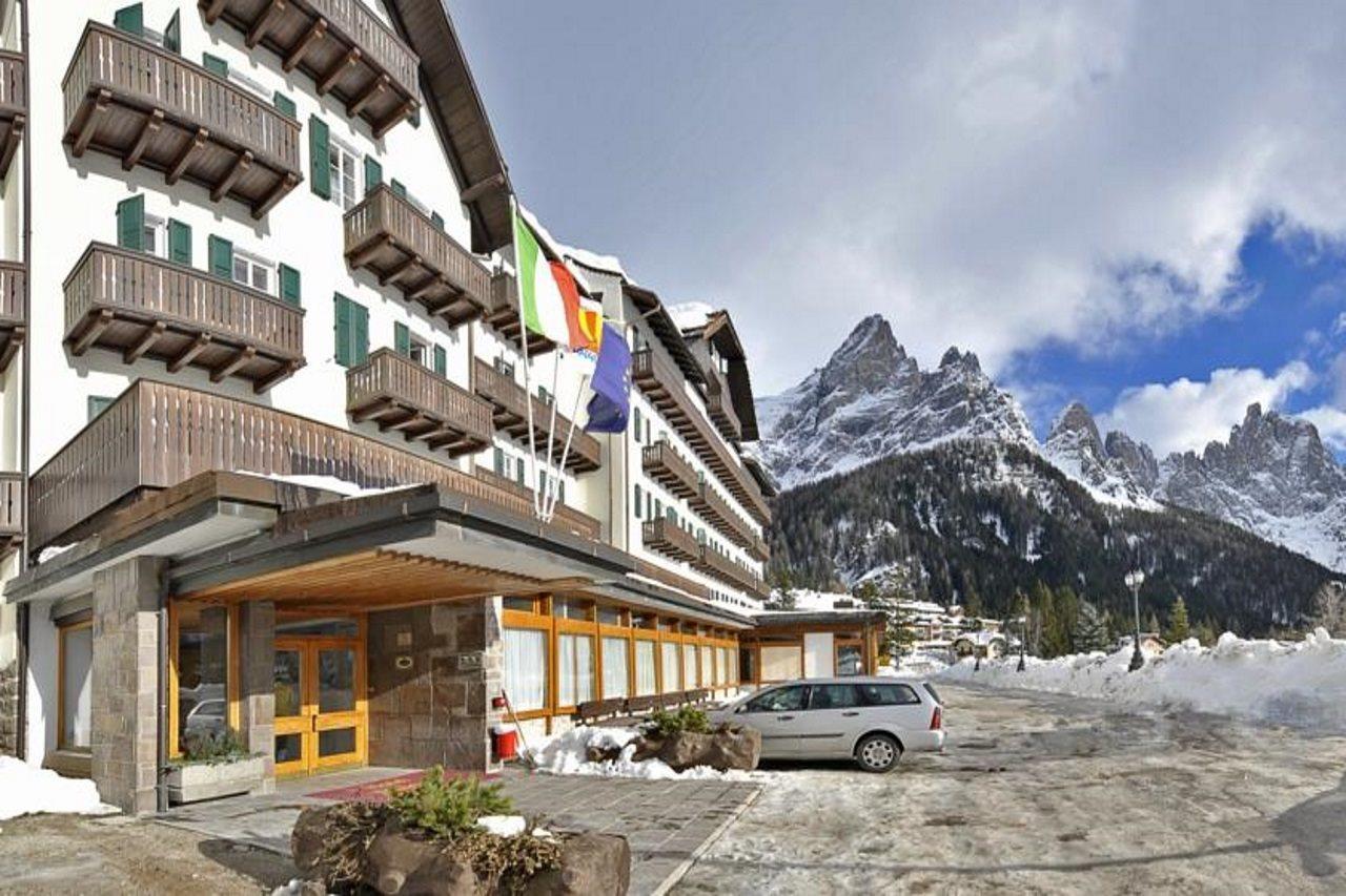 Th San Martino - Majestic Dolomiti Hotel ซานมาร์ตีโนดีกัสตรอสซา ภายนอก รูปภาพ