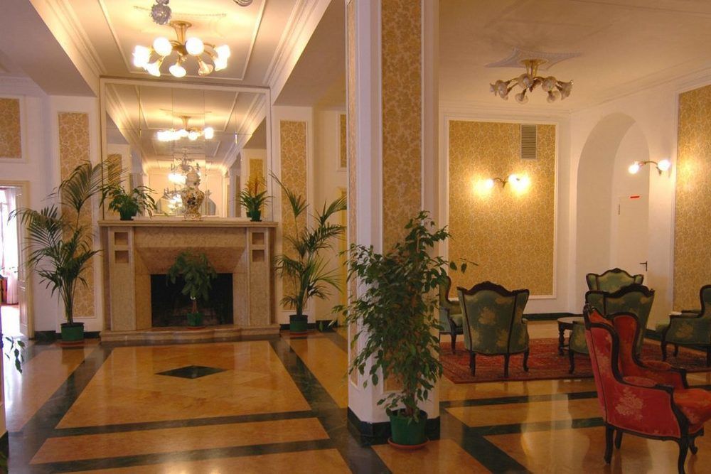 Th San Martino - Majestic Dolomiti Hotel ซานมาร์ตีโนดีกัสตรอสซา ภายนอก รูปภาพ