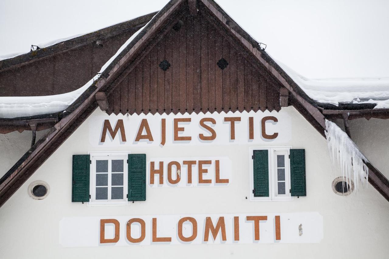 Th San Martino - Majestic Dolomiti Hotel ซานมาร์ตีโนดีกัสตรอสซา ภายนอก รูปภาพ